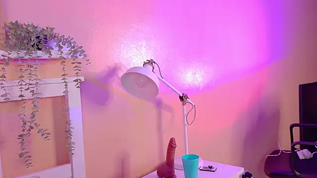 KendalMilleer webcam