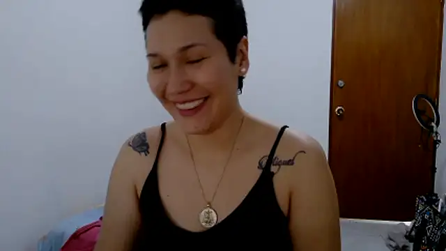 luxandracon23 (G young) - MAKE SQUIRT ALL OVER YOUR FACE