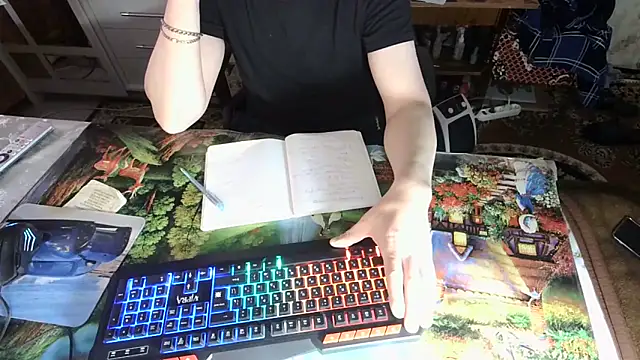 oleg1982yval12 webcam