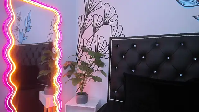 Sweet_Ariadna_ webcam