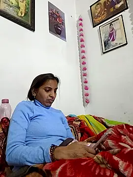 Sexy-Kavya2 webcam