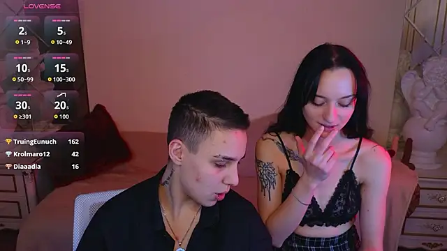 Escaped_Brides webcam