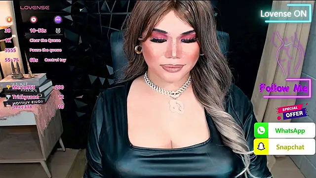 xHugeHarleySelfsuckerx webcam