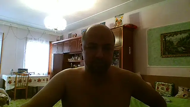 Luceriusbigass webcam