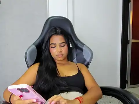 Shirleytaylor- webcam