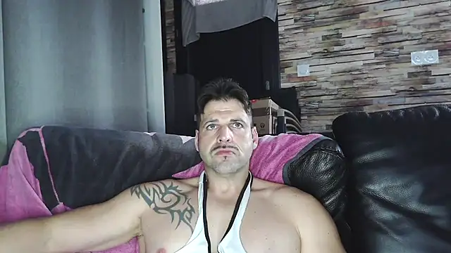 XxBigboybandxX webcam