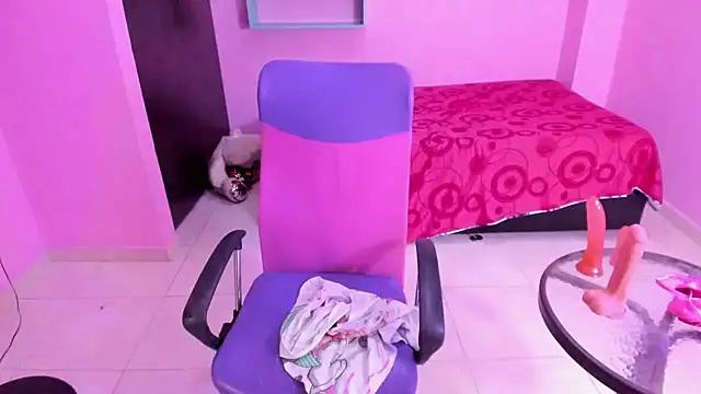 mommy_whore_slut webcam