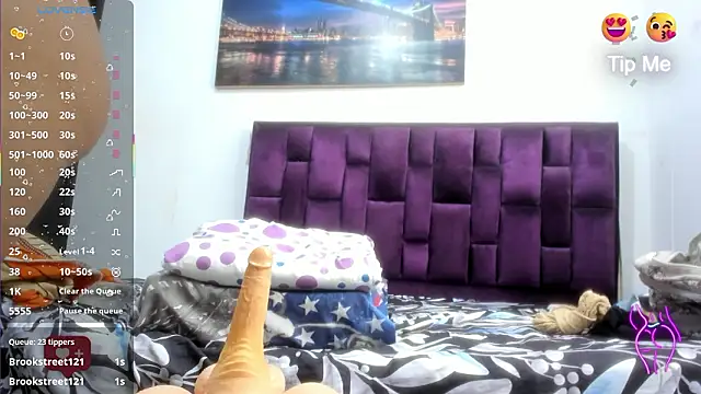 Alicia_Whitee webcam