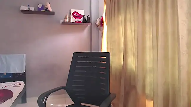 susanleroy (F milf) - cum show