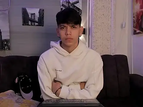 sebas_pretty7 (M twink) - CUM