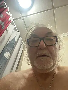 EroticVenetian webcam