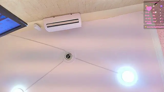 paulinasaeEnz webcam