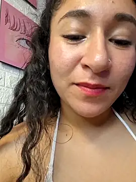 Webcam Model (Dany_Moon_)  is live.Free join now!