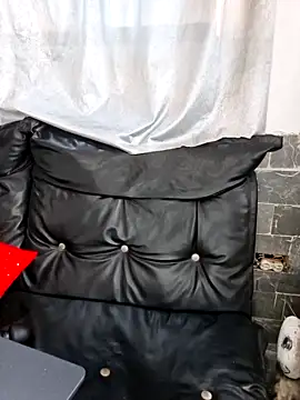 cataleya_ja (F young) - fingers in pussy