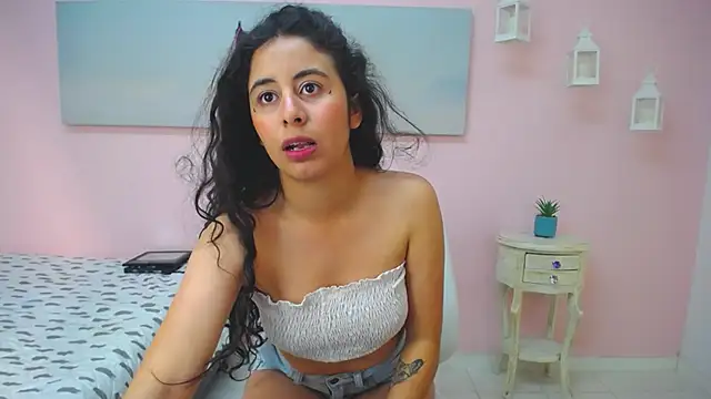 scarlett_clyde webcam