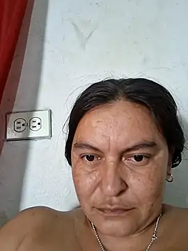 Horny-Mommy-Dirty webcam