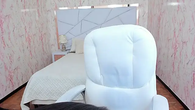 TiffanyMartinez webcam