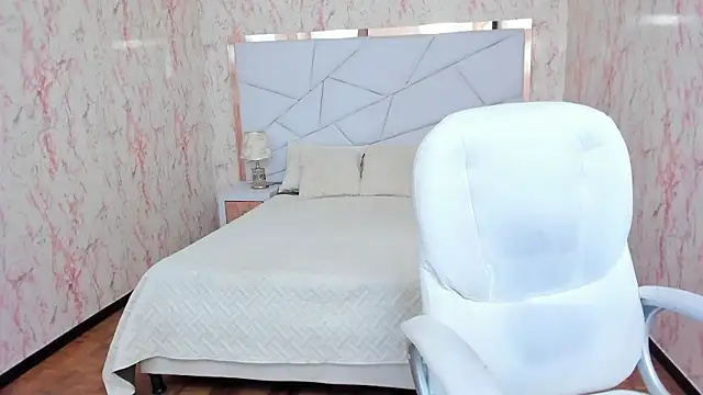 TiffanyMartinez webcam