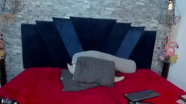 Sophia_Brunett webcam