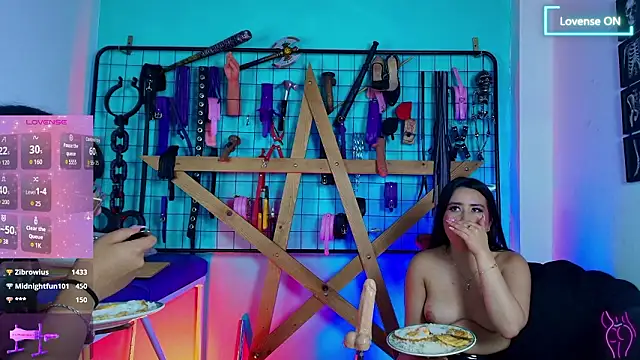 Mrmia_bdsm_extreme webcam