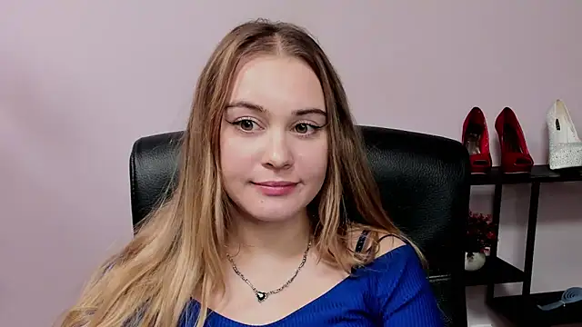 kitty_valeria webcam
