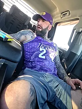 Beardedtattood webcam