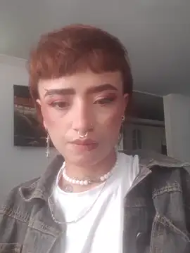 AlexxaAndRileyy webcam