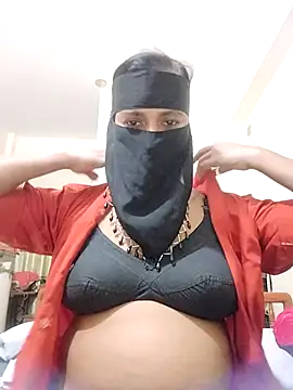 0-Naked_Queen-0 webcam