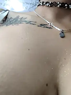 _Sarah-Office1 webcam