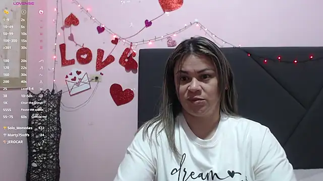 pamela_echeverria webcam