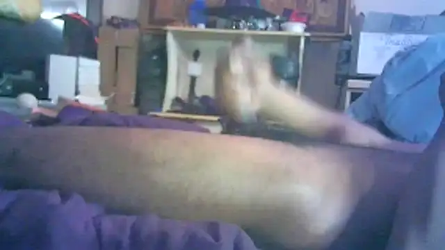 ON3YOULLN3VER_FIR3 webcam