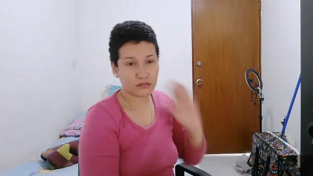 luxandracon23 (G young) - MAKE SQUIRT ALL OVER YOUR FACE