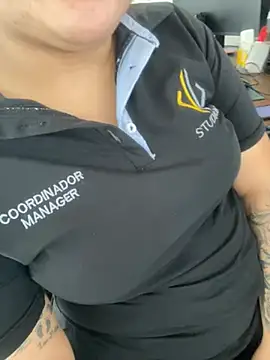 Nahomy_Benett webcam