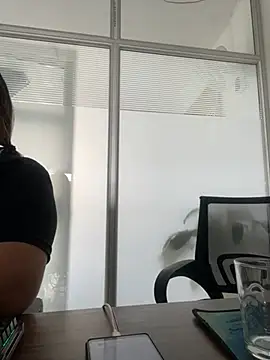 Nahomy_Benett webcam