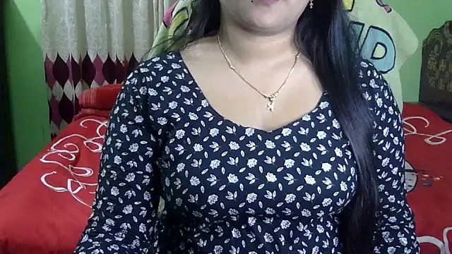 BengaliQueenStar webcam