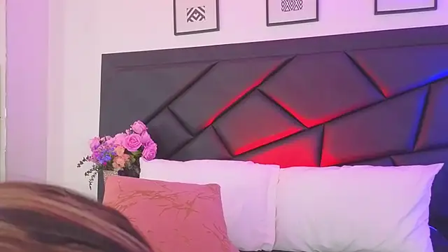 SophieCarther webcam