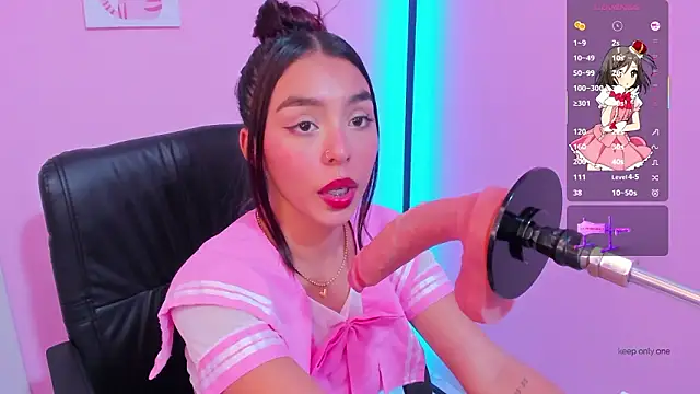 lanna_brunette webcam