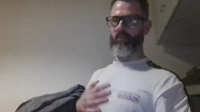 whatYwantMorrre webcam