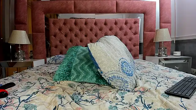 briana_wonder69xxx webcam