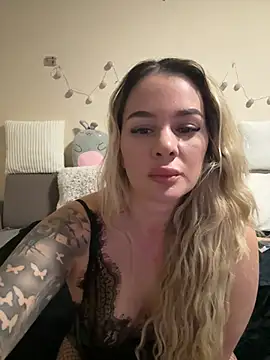 sexybatwomen33 webcam