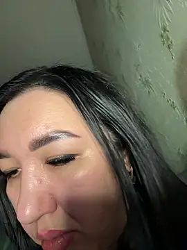 Naughtbaby_2025 webcam