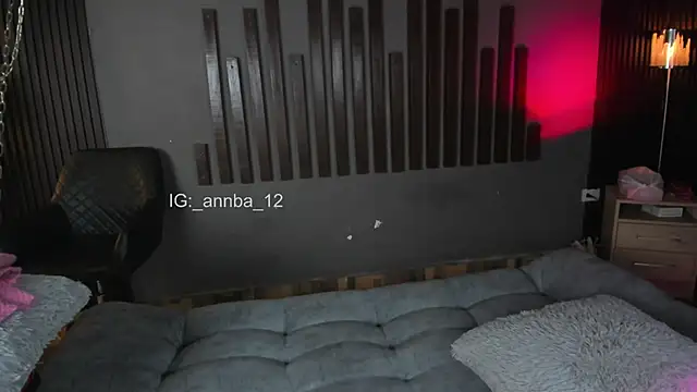 annie_barozzi webcam