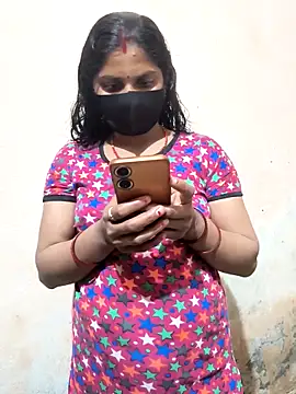 Pooja_bhabhi00 webcam
