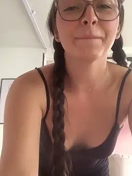 ArianaDominguez_Pink webcam