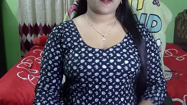 BengaliQueenStar webcam