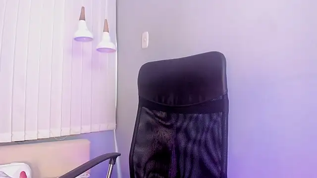 lilo_rose - Lilo_Rose's free webcam - UK Sex Cams