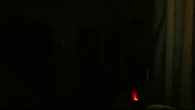 RussNocturnal webcam