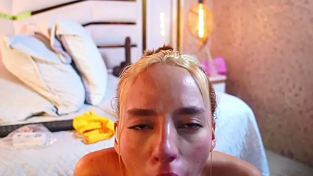 ambar_rosse25 webcam