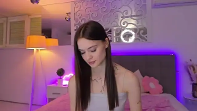 luisaclover - LuisaClover's free webcam