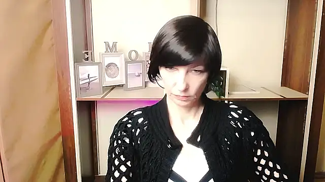 _angeliaflow_ - _AngeliaFlow_'s free webcam